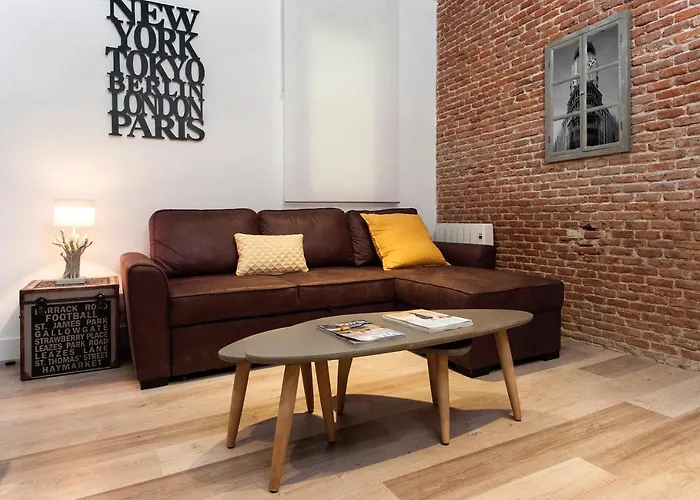 Pelayo, moderno apartamento para dos en Chueca